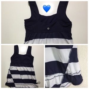 Lululemon Run: Topper Size 4